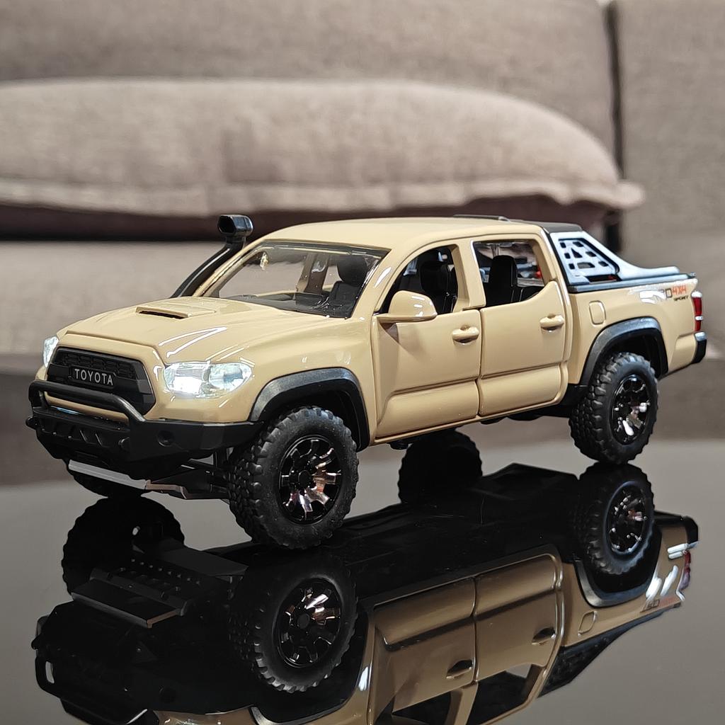 1:32 Scale Toyota Tacoma TRO Off Road Pickup Truck Alloy Diecast Travel Version Model Sound & Light Mini GT Ornament Collection