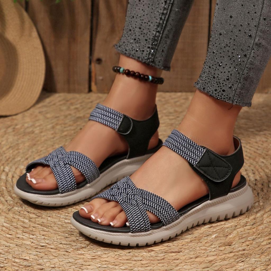 Amazon's Summer New Product: Women's Lightweight Sports Style Sandals with Thick Soles and Open-toe Design