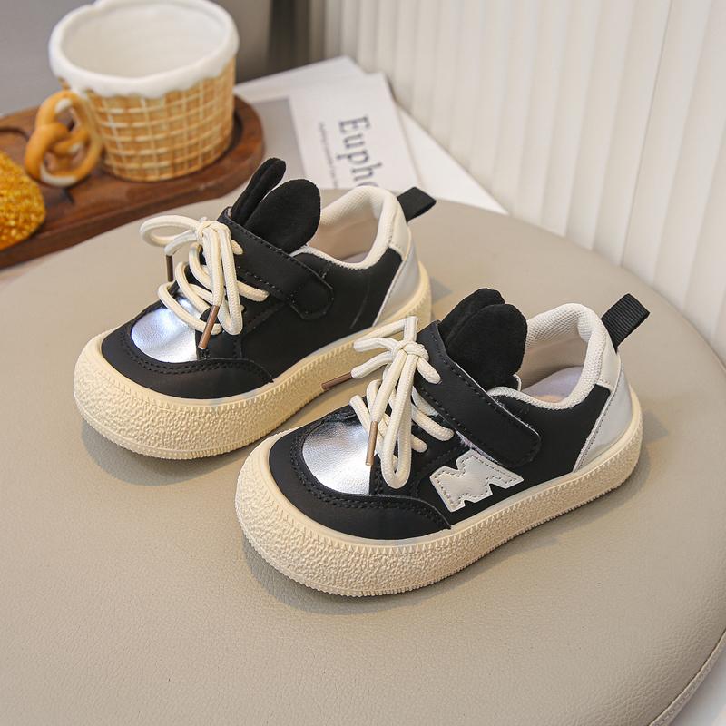 

Kids Casual Shoes with Cute Rabbit Ear Children Flat Shoes Toes Capped 2025 New Fashion Boys Girls Skate Shoes Soft Bottom Sweet 21 чорний