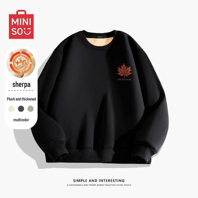 Men's Lamb Fleece Round Neck Sweatshirt with Maple Leaf Logo