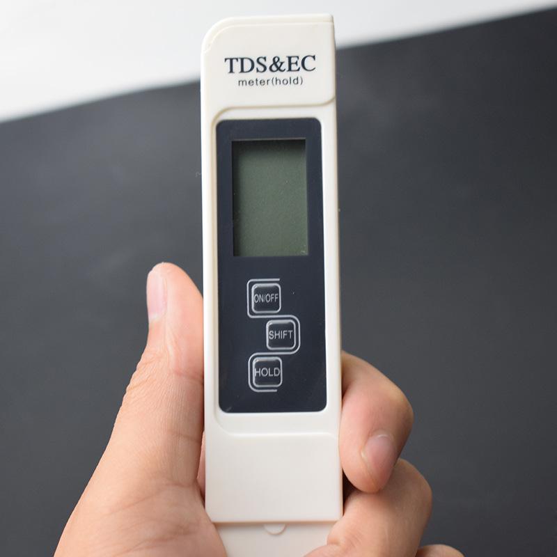 3-in-1 TDS Pen Water Quality Tester: EC Meter, Conductivity, and Temperature Detection