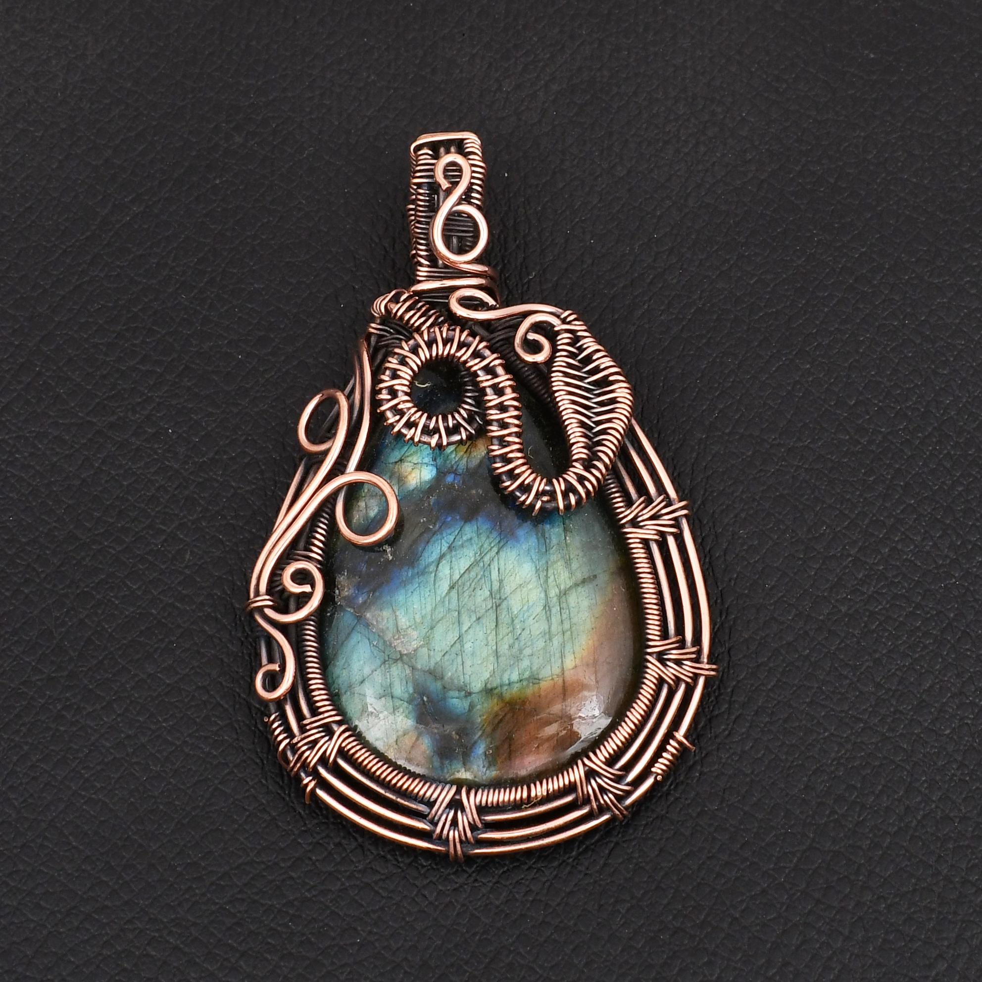 

Handmade Antique Copper Wire Wrapped Labradorite Pendant Necklace Natural Blue Fire Gemstone Jewelry for Women & Men