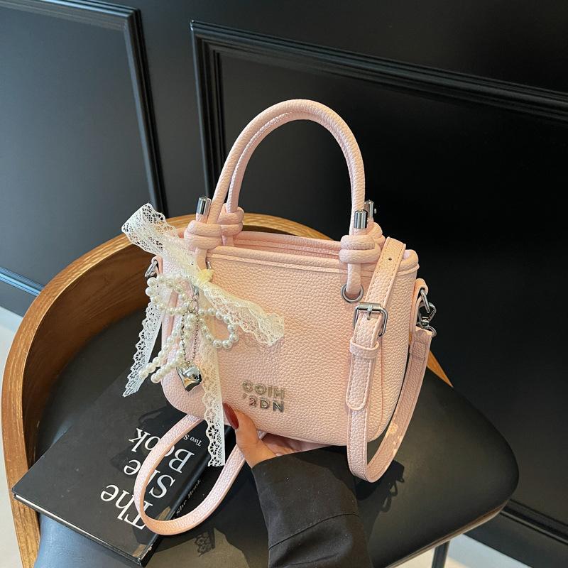 New Foreign Trade Dopamine Fresh and Fashionable Portable Bucket Bag Light Luxury Shoulder Messenger Bag Female Versatile