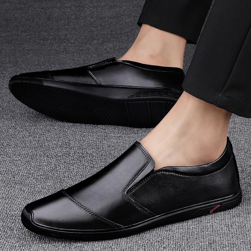 Man Casual Boat Shoes Slip On 2024 Summer Mens Loafers Genuine Leather Flats Leisure Moccasins Brand Comfort Driving Shoes Men