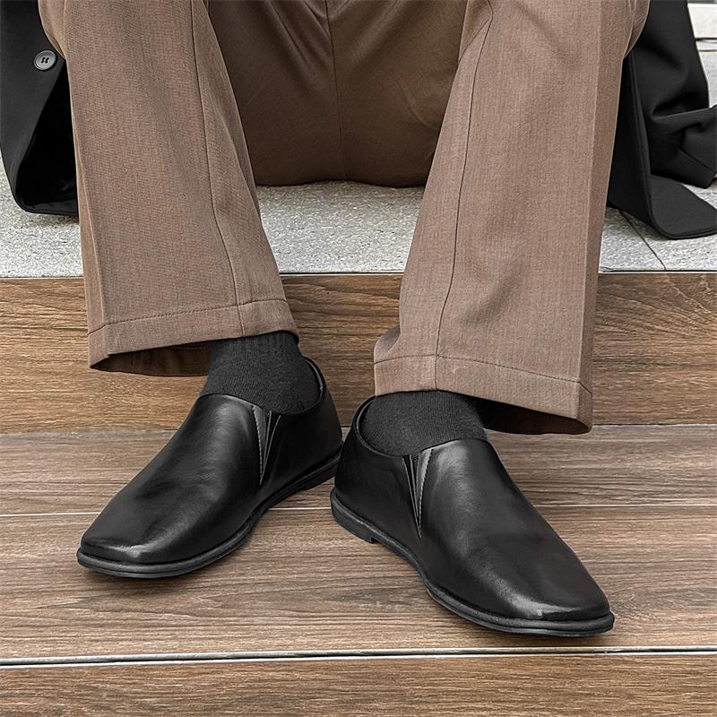 Módní luxusní značka Pánské mokasíny 2025 Nové pánské boty Pravá kůže Pánské ležérní boty Mokasíny Prodyšné Nazouvací Černé řidičské boty