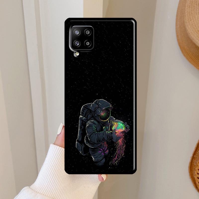 Cartoon Space Astronaut Case For Samsung Galaxy A06 A05 A16 A26 A36 A56 A33 A32 A52 A15 A53 A13 A34 A54 A14 A35 A55