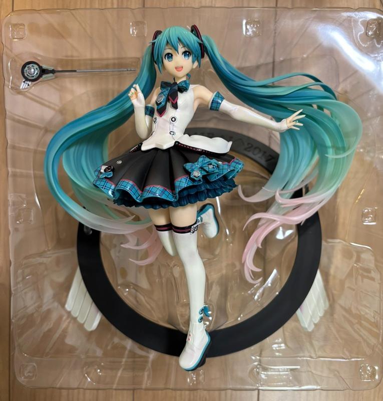 [USED] Hatsune Miku Magical Mirai 2017 1/7 Figure