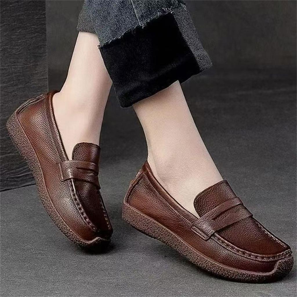 Women's Vintage Flat Leather Driving Moccasins