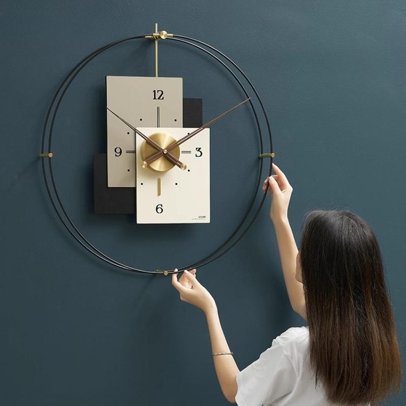 Luxury Hang Clock Living Room Wall Clocks Restaurant Modern Watch Decoration Design Bedroom Mechanical Watches Accessories