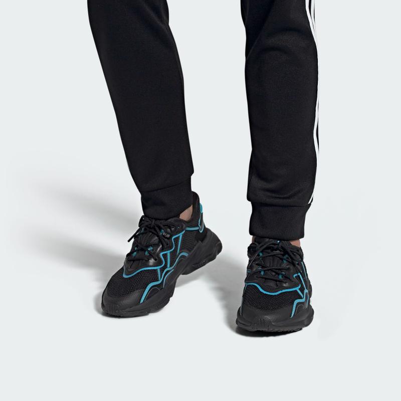 Adidas Ozweego Core Black Bright Cyan Sneakers FV3593