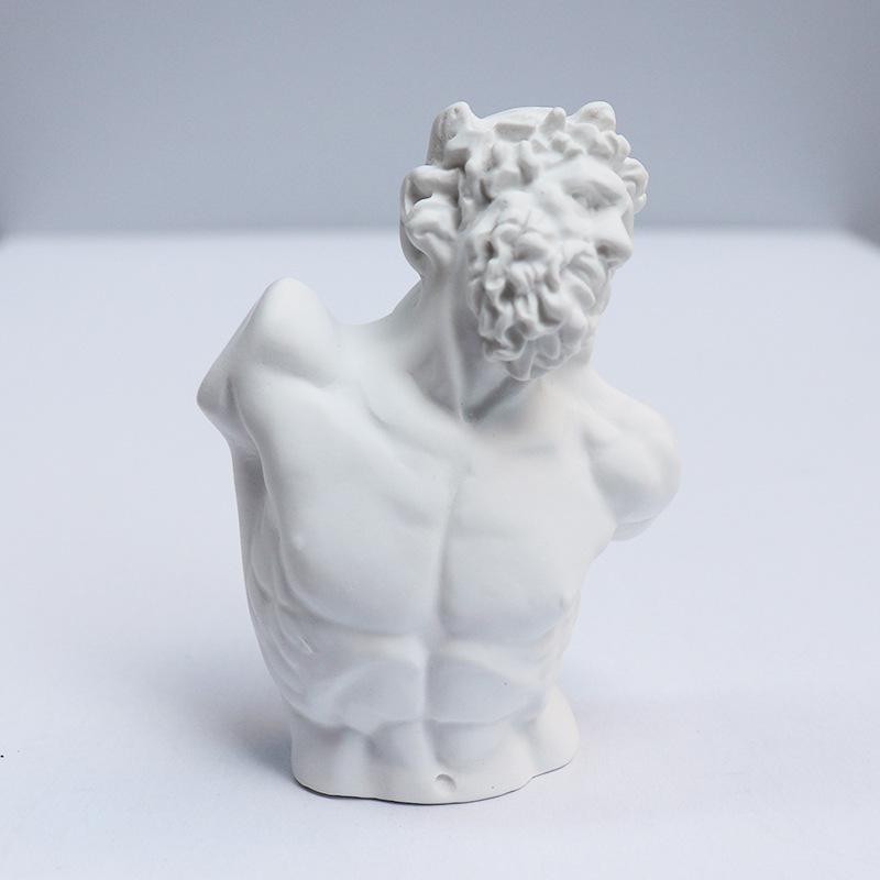 Kleine Harz-Gips-Skulptur: David & Venus Skizzenkopfmodelle