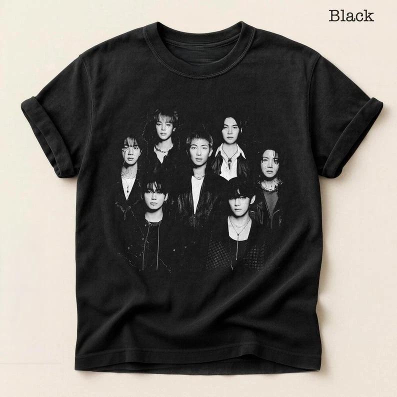 Retro Bts Black And White Member Portrait Graphic T Shirt S