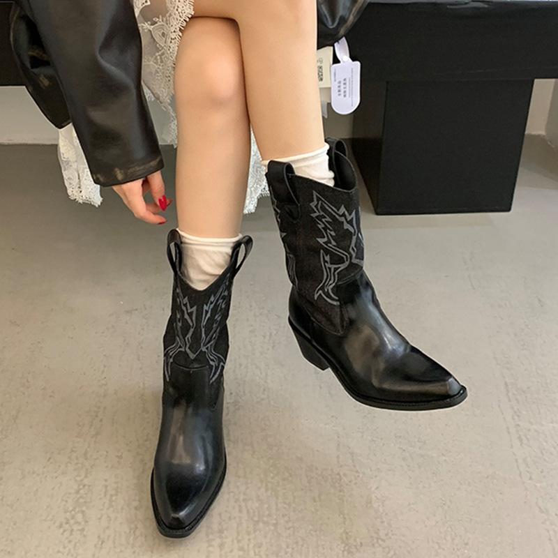 

Short boots women s 2025 autumn and winter new women s boots high heel medium boots thick heel western cowboy boots brown knight boots 40 чёрный