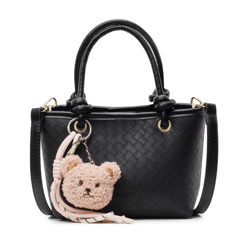 Fashion Super Fire Niche Popular Simple Versatile Hand Carrying Bucket Bag Women Commute To Work Versatile Casual Messenger Bag