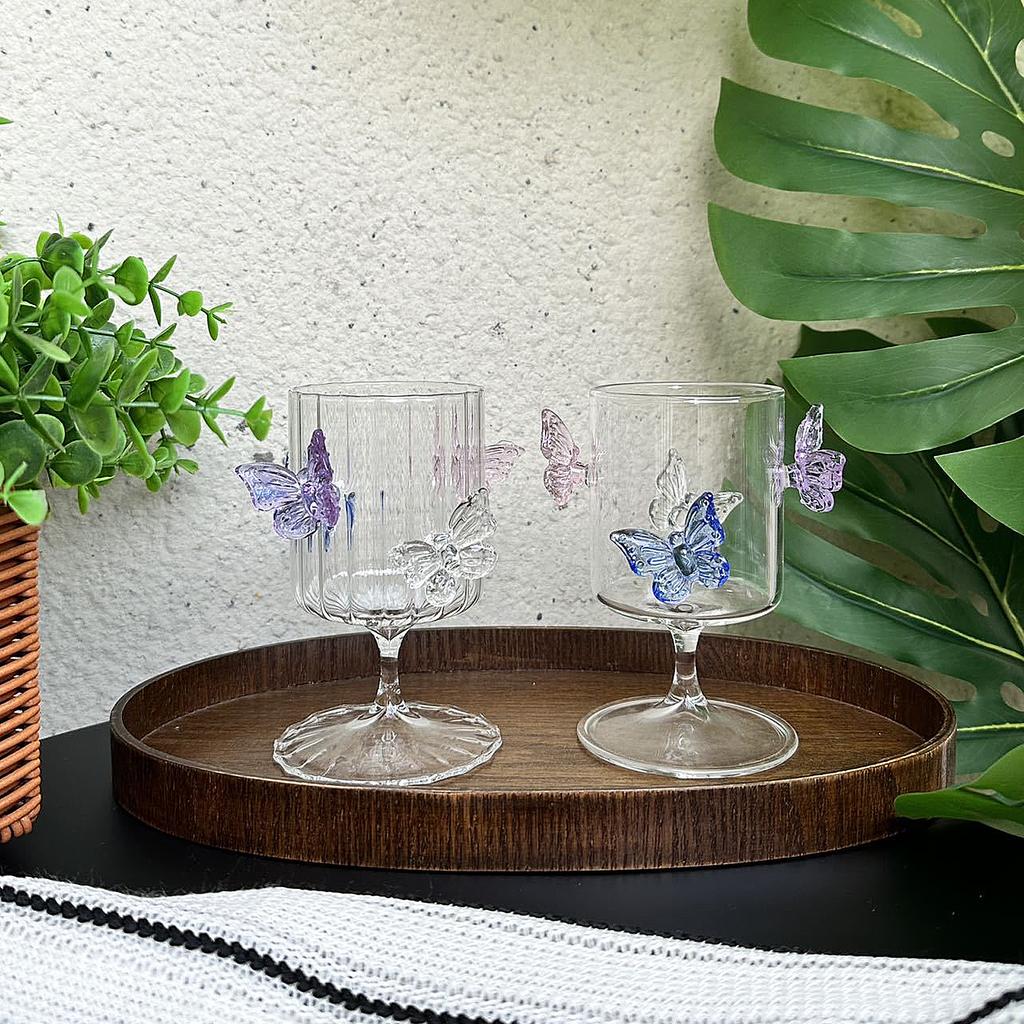 Clear Glass Goblet Decorative Wine Glasses with 3D Butterflies for Home Bar Wedding Party