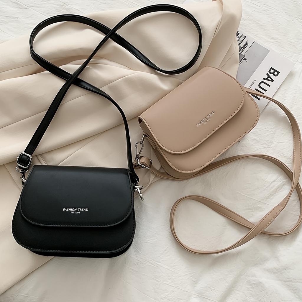Chic Synthetic Leather Evening Crossbody Bag Stylish Shoulder Flap for Womens Night Out with Secure Closure and Versatile Wearability