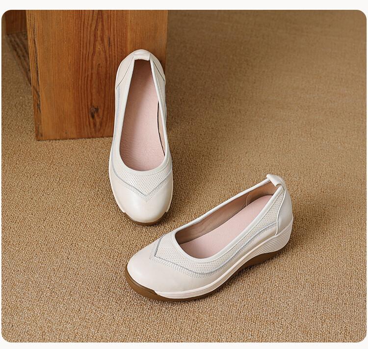 Women s shoes 2026 new autumn casual high-heeled leather shoes thick soled lazy sponge cake shoes women s singles shoes 35 3590₽