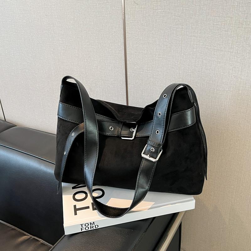 Lazy Wind Retro Matte Suede Winter New Shoulder Bag Simple Bag Large Capacity Commuter Bag