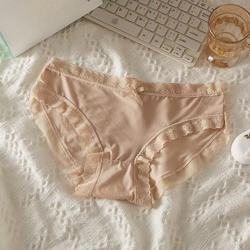 Girl Spring and Summer Pure Color Ice Silk Quick Dry Breathable Waist Triangle Briefs