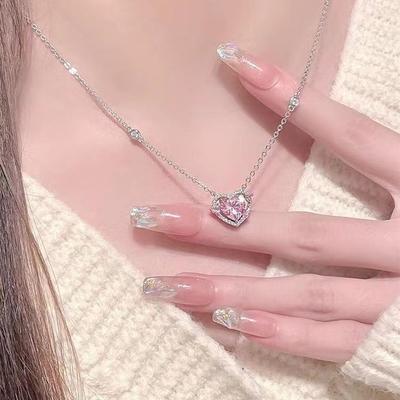 Fashionable Luxury Necklace With Temperament Collarbone Necklace