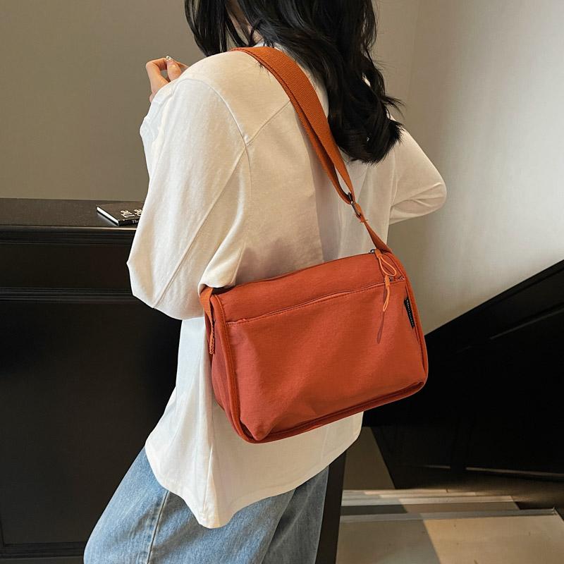 

Large Capacity Crossbody Bag Women s Lightweight Shoulder Bag хаки