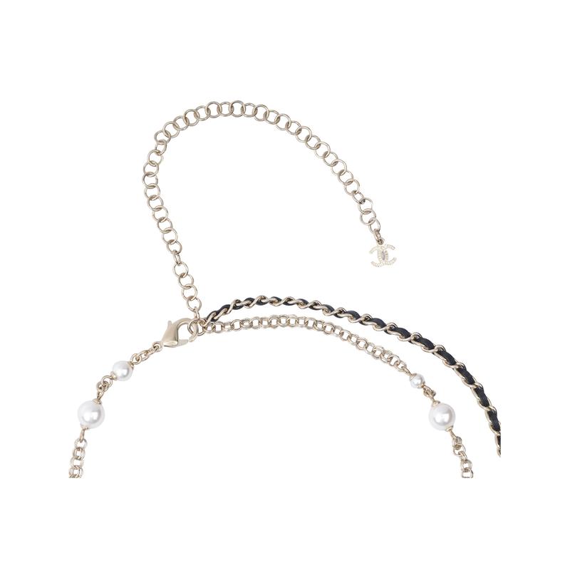 CHANEL metal fashion necklace multi-color