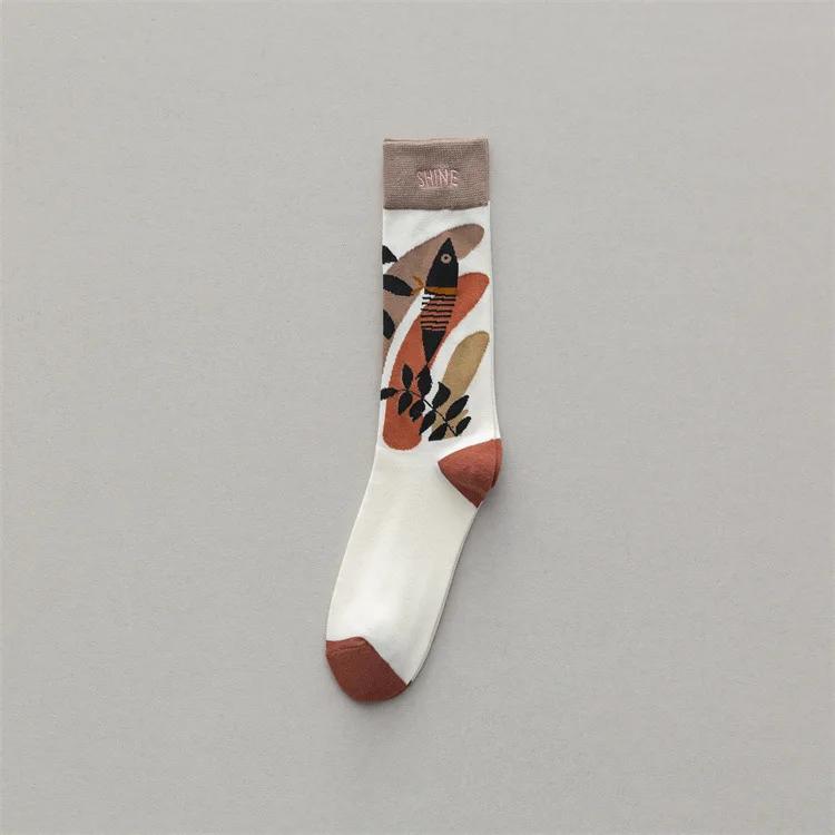 Nye personlighetssokker motestrømpebukser ins trend graffiti sport par sokker i tuben bokstavbroderi Bomull medium tubesokker