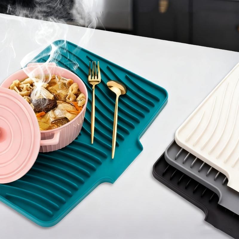 Silicone Draining Mats with Slope Design for Quickly Water Drainage Heat Resistant to 230C Nonslip Base for Dishes