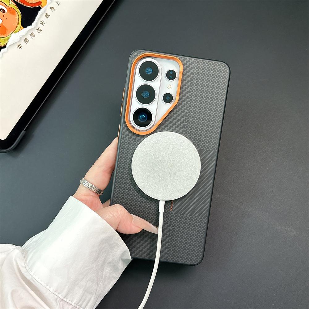 Full Protect Carbon Fiber Pattern Invisible Magnetic Phone Case for Samsung S2 S24 S23 S26 Ultra Series Wireless Charging Cover