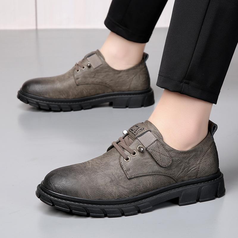 

2025 autumn new men s shoes leather soft surface platform trend versatile British style breathable casual leather shoes men 44 серый