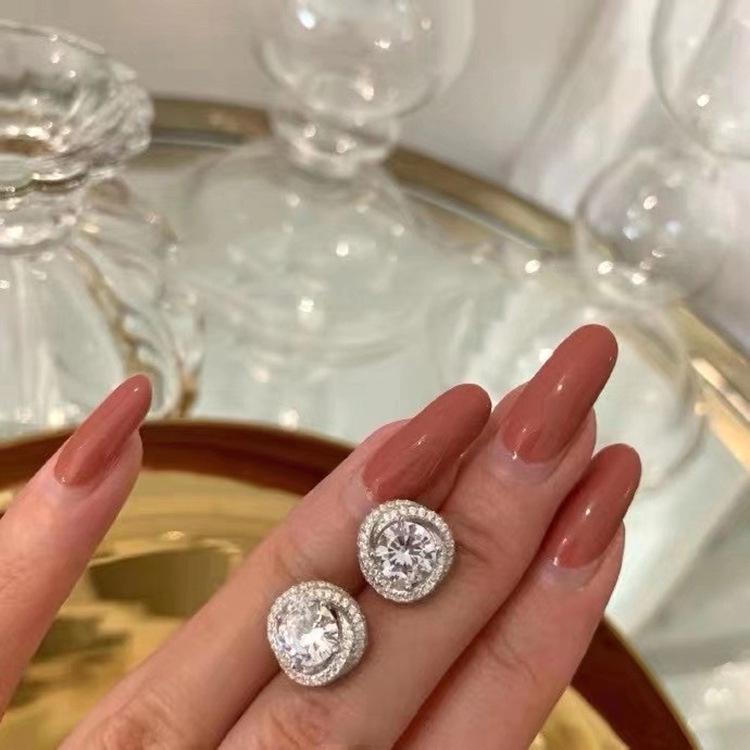 Elegant 925 Sterling Silver Round Stud Earrings with Cubic Zirconia for Women - 2020 Trend