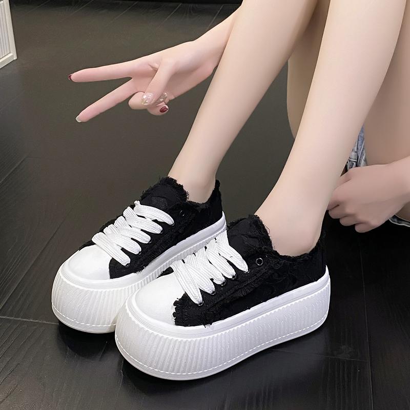 Mode Mode Bequeme Plateau-Sneaker für Damen Schwarz/Weiß Schnürung Canvas Schuh 6cm Dicke Sohle Erhöht die Höhe Vulkanisierte Schuhe