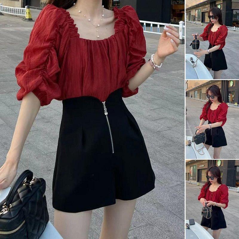 Women s Summer Two-Piece Set: Celebrity Style Red Top & Shorts S
