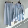 Completo estivo da donna in camicetta e pantaloni casual a due pezzi