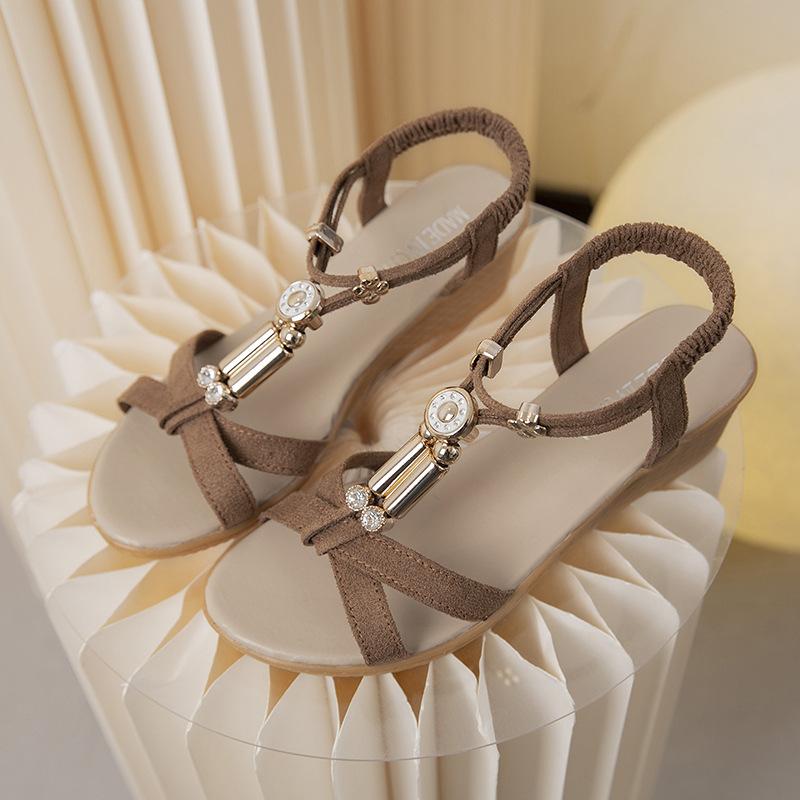 

Мода 2025 Весна и Лето Новые Сандалии на танкетке с перекрестным Т-образным ремешком, Декоративный дизайн с бусинами, Женская обувь с тройной эластичной резинкой сзади 40