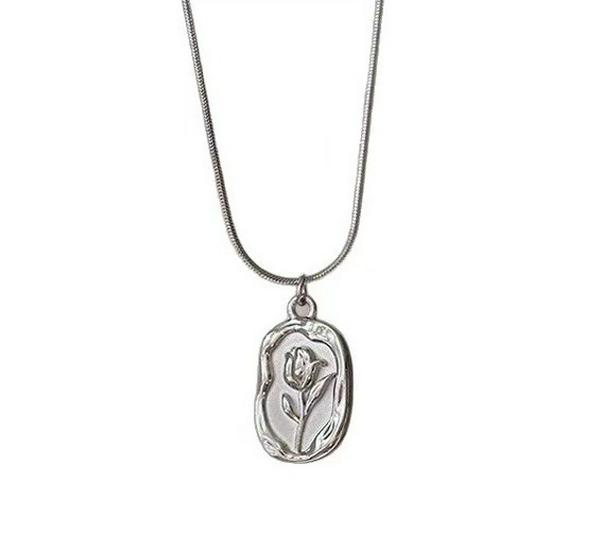 

New 2026 Exquisite Adjustable Tulip Necklace for Women - High-End Trendy Long Chain Accessory