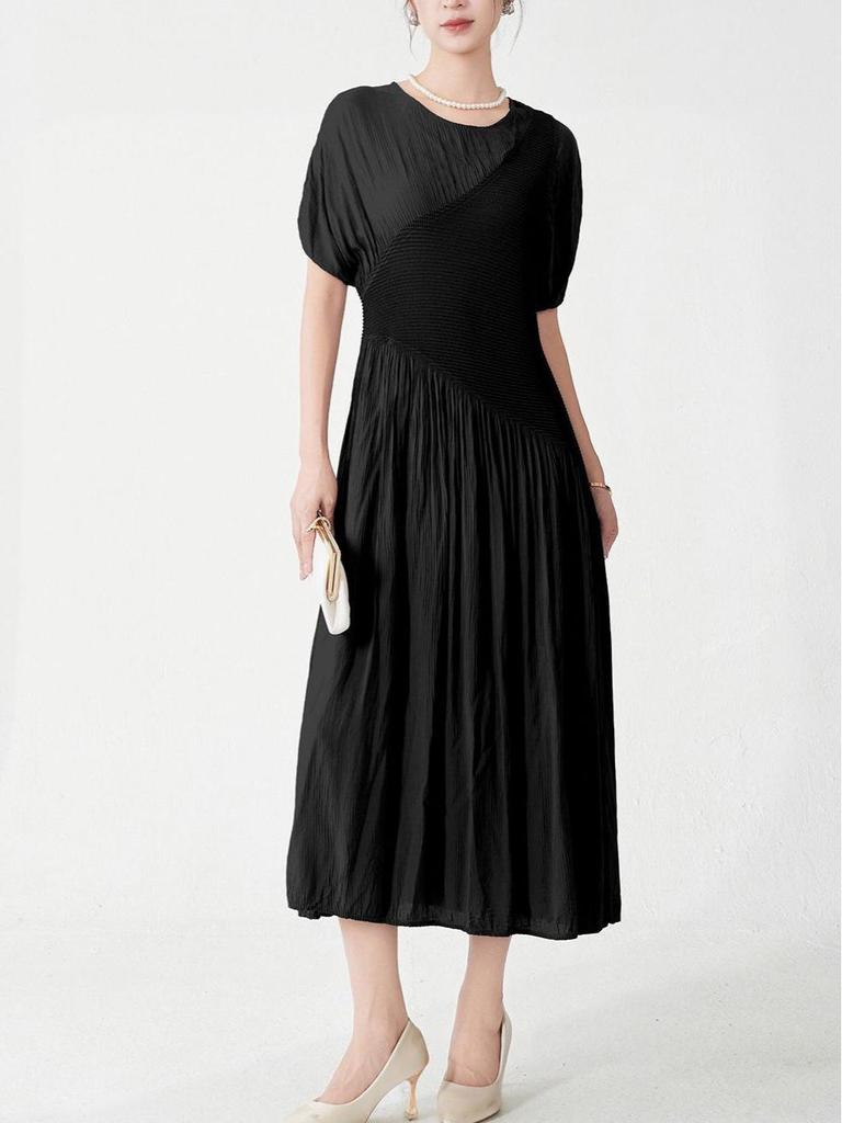 Elegant Summer Pleated Dress - Women's Mid-Length, High-End Design