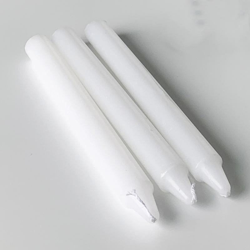 Europejski Złoty Świecznik z Kutego Żelaza - Luksusowy Romantyczny Dekor na Kolację przy Świecach