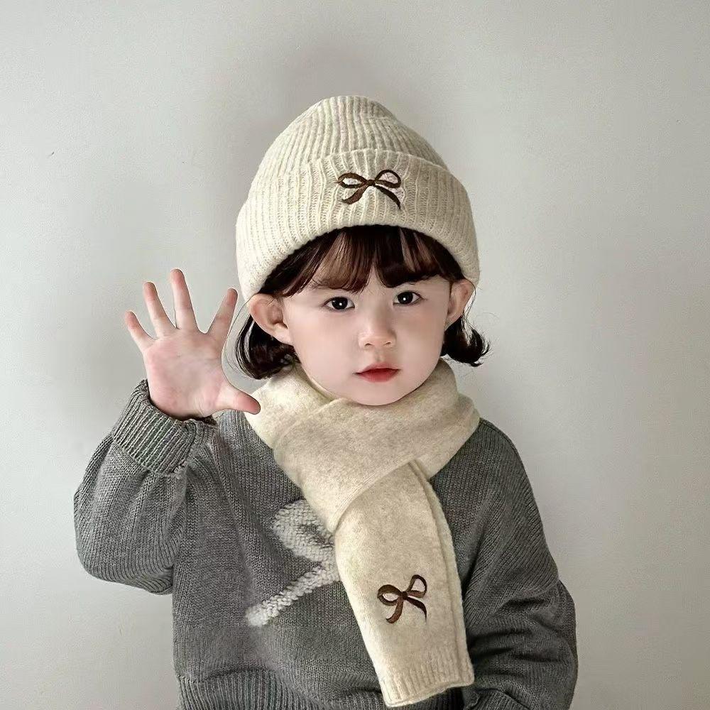 Children's hats, scarves, two-piece sets, bow-tie wool hat covers, autumn and winter warm middle-aged and older children's students' baby knitted hats