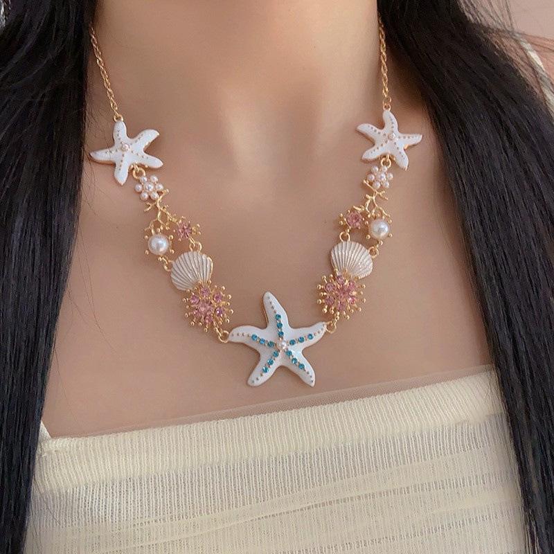 Colorful Starfish Shell Necklace for Women, Versatile Clavicle Necklace Accessories for Summer Beach Travel Photos
