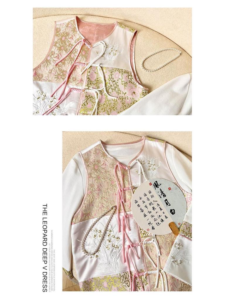 Damenweste im nationalen Stil aus Jacquard-Satin mit Froschverschluss und Freesienstickerei.