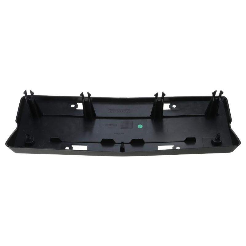 Uchwyt przedniej tablicy rejestracyjnej do C-Class W205 2015-2018 Wspornik tablic rejestracyjnych