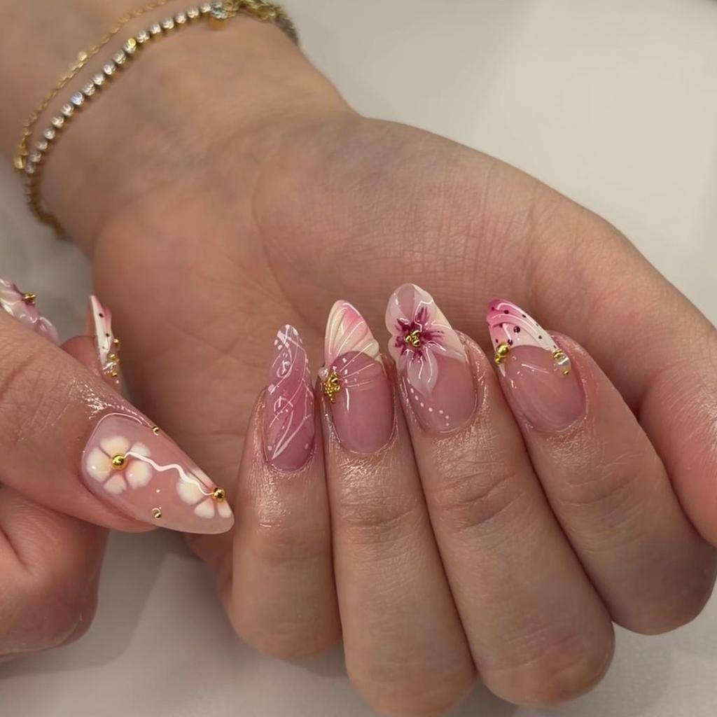 New 24-Piece Manicure 3D Three-Dimensional Relief Flower French Polka Dot Pearl Long Almond Wearing Armor