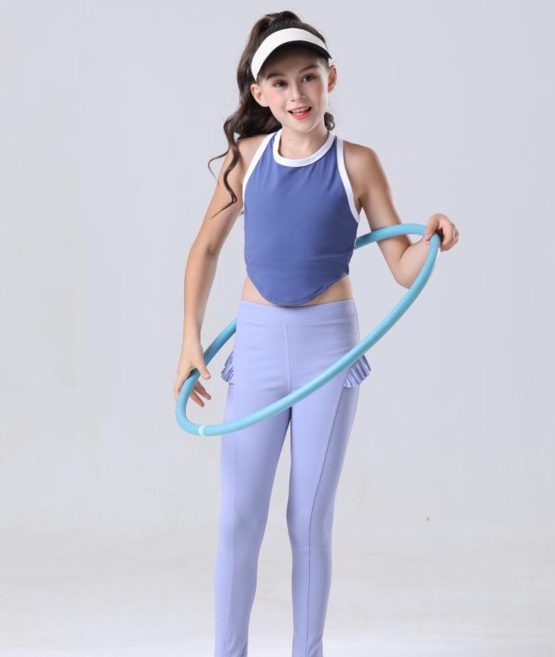 Quick-Dry Girls' Summer Yoga Vest with Chest Pads - High-Elastic and Skin-Friendly Fitness Top