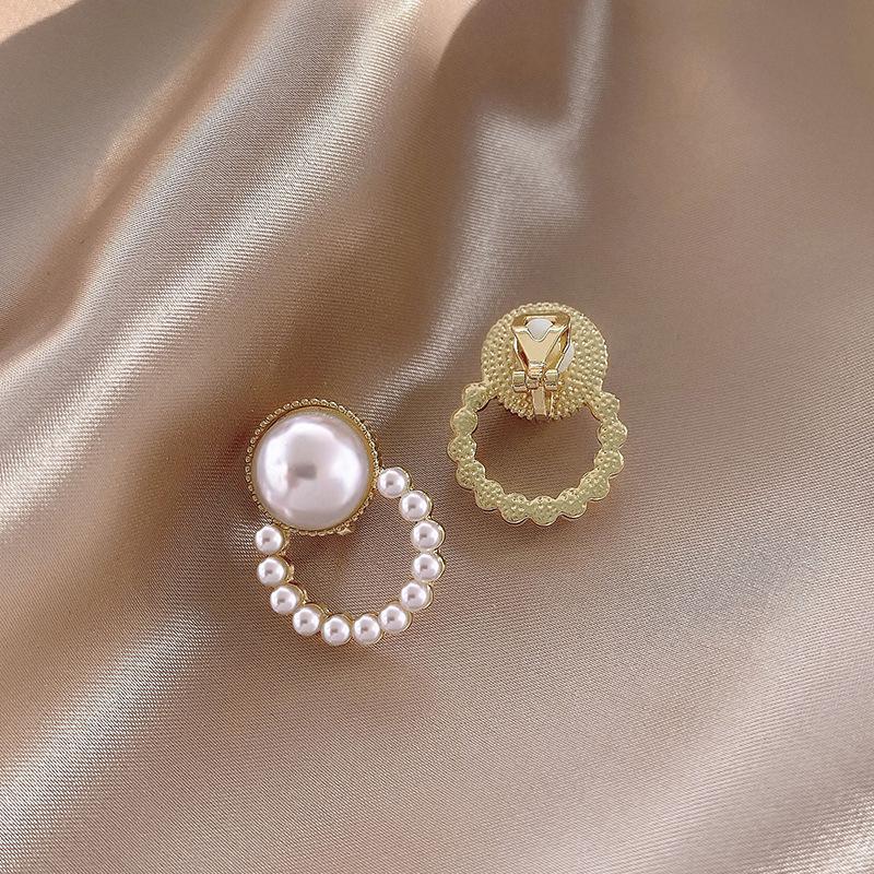 Boucles d'oreilles de luxe rétro français café ambré - Puces élégantes pour femmes avec design de niche