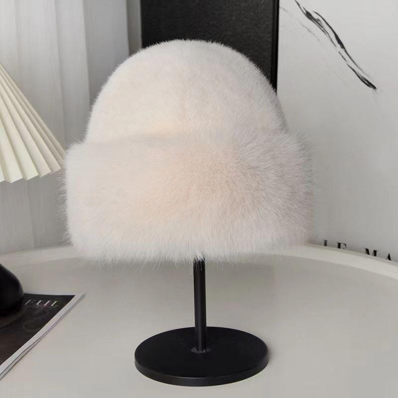 

Warm Hat Casual Plush Fluffy Plush Cap Versatile Solid Hat for Holiday Season Thick, Fluffy & Warm with Ear Protection Hat бежевый