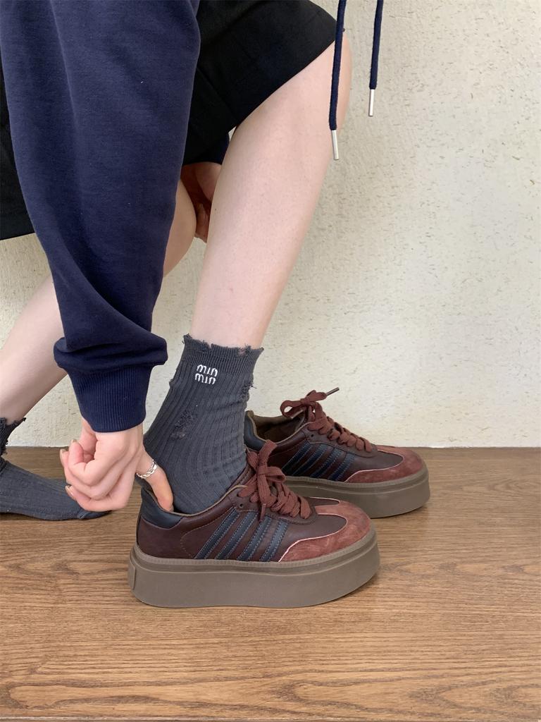 Fashion Women's Vulcanize Shoes Design Round Toe Lace Up Sports Casual Women's Sneaker Shoes Comfortable flat shoes zapatos de mujer