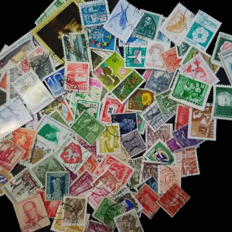 

World 500 Unique Used & Unused Postage Stamps Collection in Original Packaging