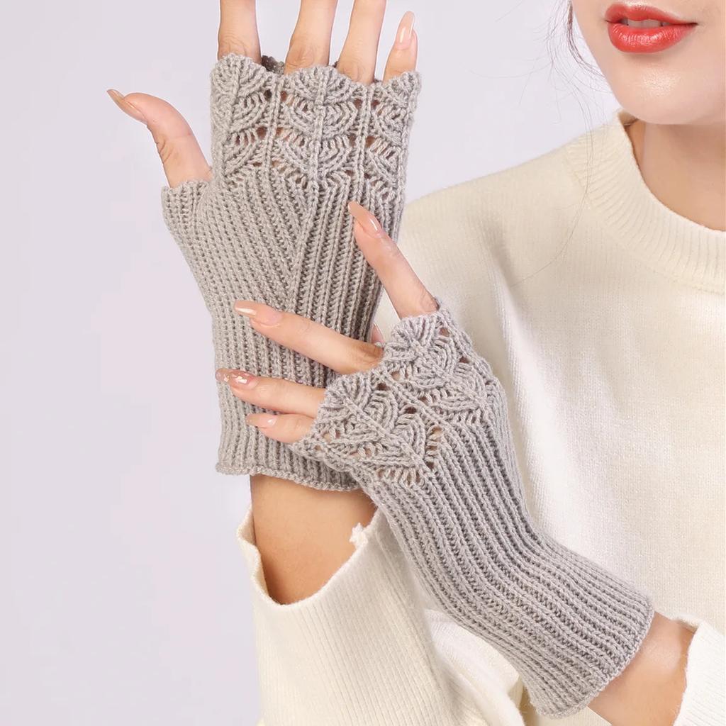Short Fish Scale Woolen Gloves Autumn Winter New Female Student Fashion Knitted Warm Exposed Finger Sleeves Fake Sleeves
