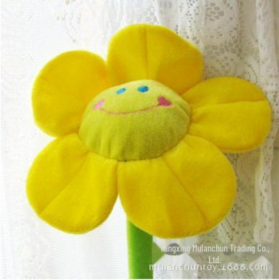 Plush Sunflower Cartoon Curtain Tieback Clip
